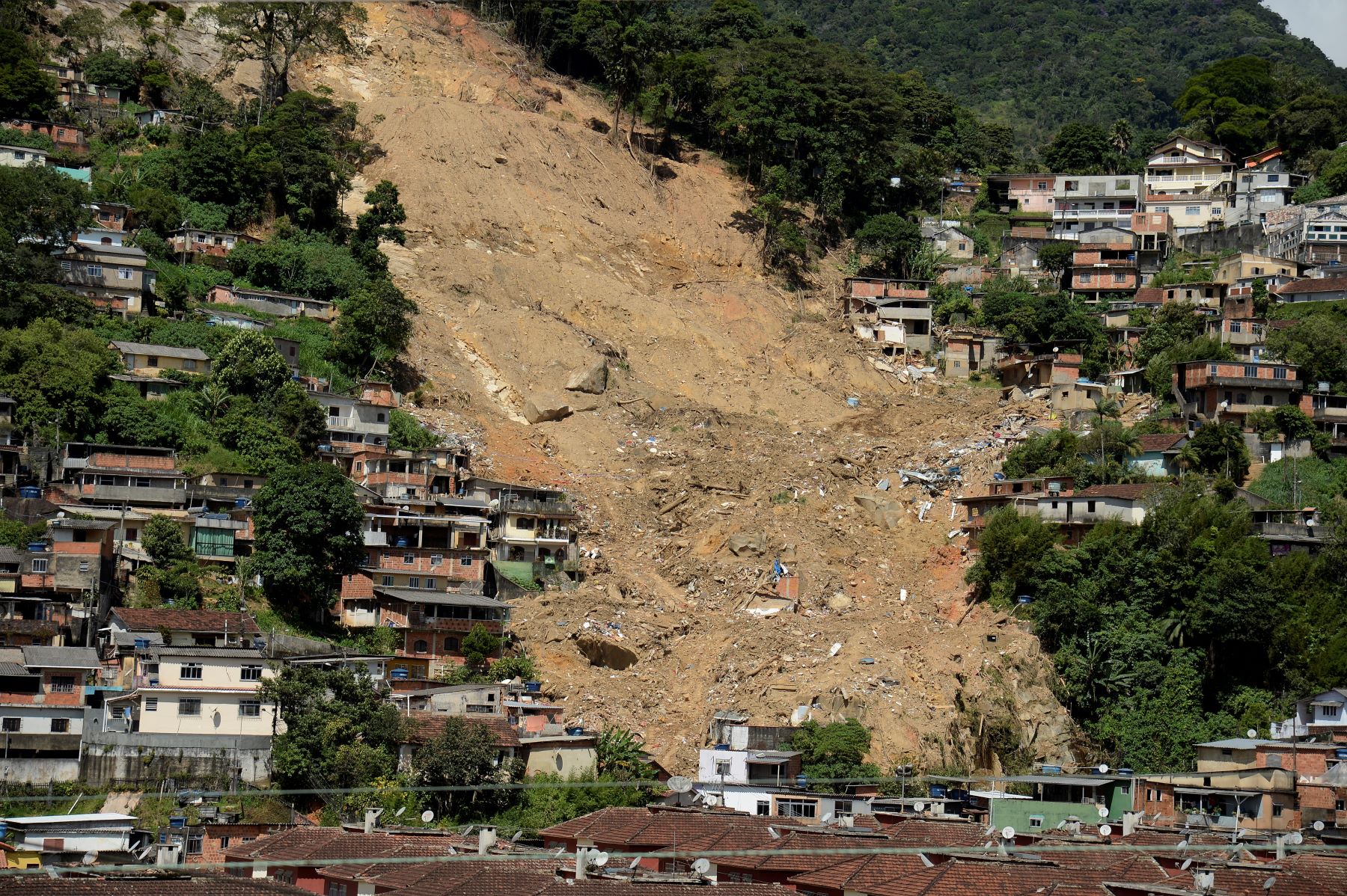 El urbanismo social en la crisis climática de las favelas