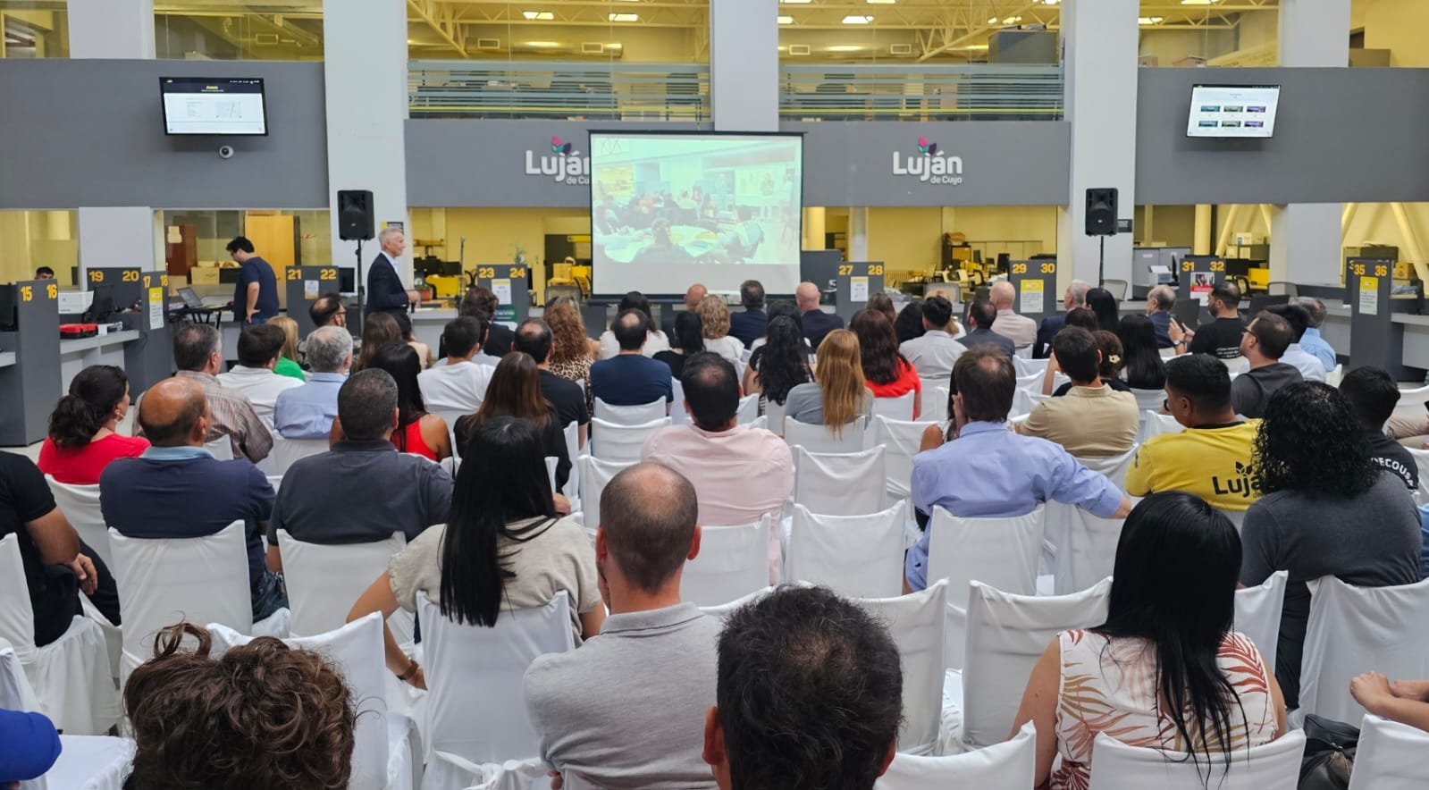 Escuela de Gobierno Municipal de Luján de Cuyo: “Gobernar el presente, construir el futuro”